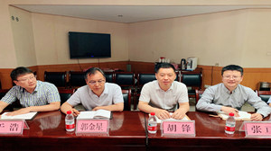 公司与黄河交通学院签订校企合作协议