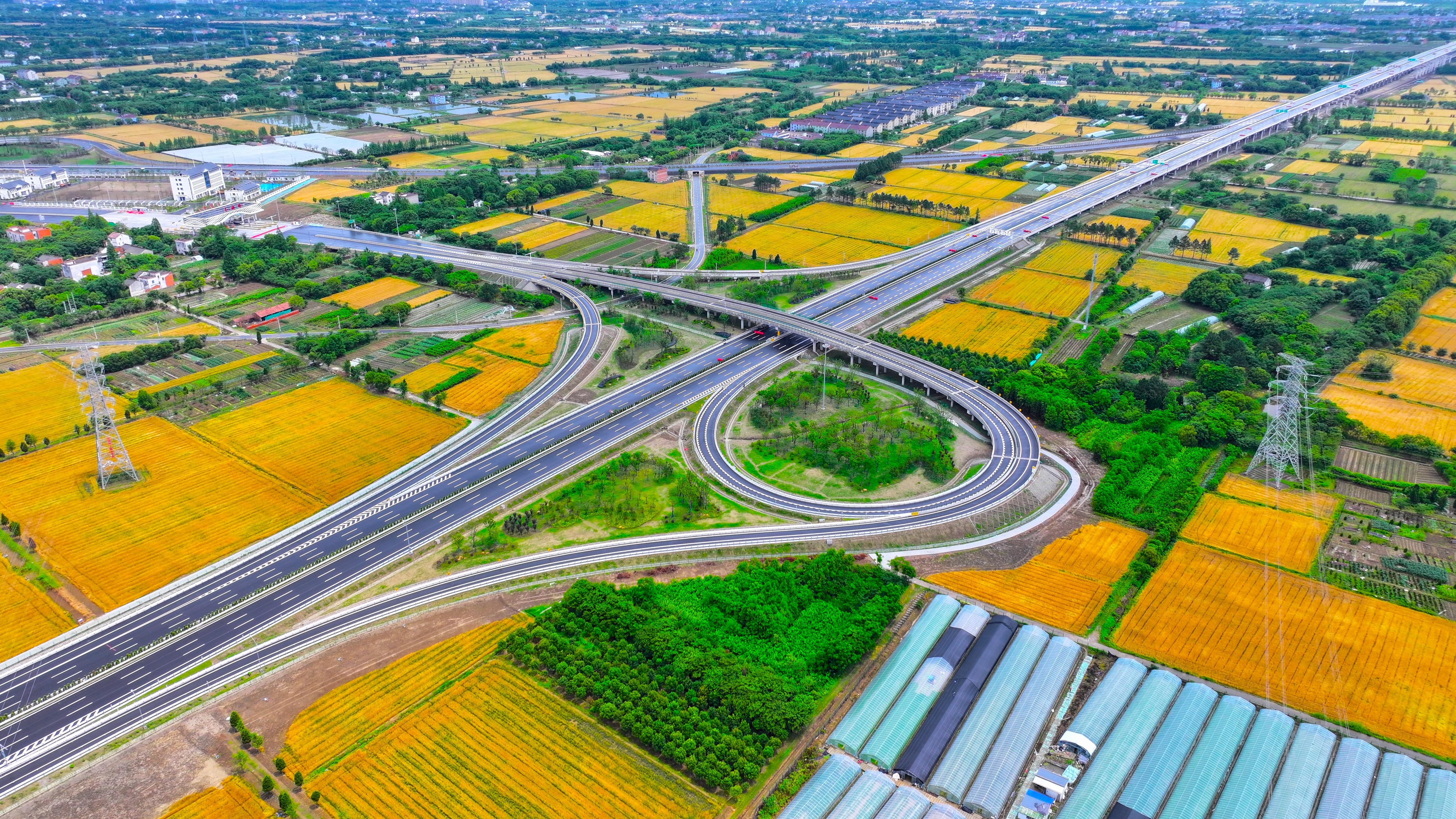 苏台高速公路（二期）项目全线正式通车