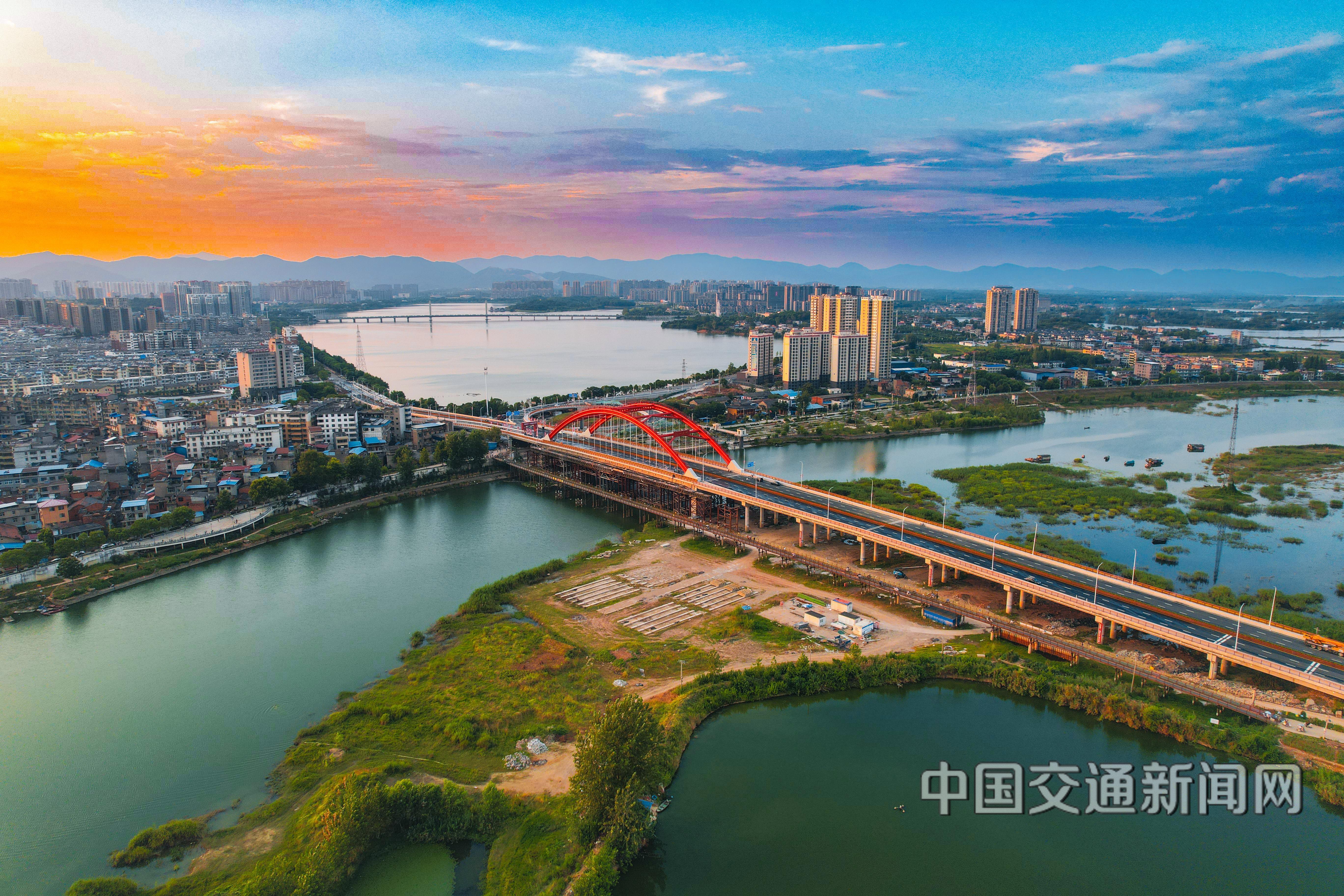 湖北阳新八一大桥通车