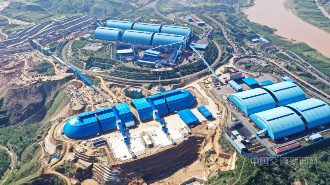 兴保铁路复线冯家川站新建装车环线正式投运